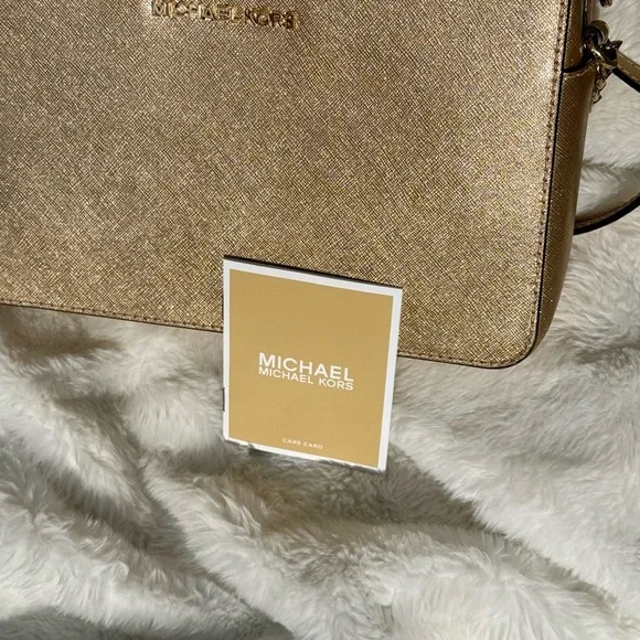 Michael Kors Gold Metallic Crossbody Bag with Chain Strap - Picture 3 of 5